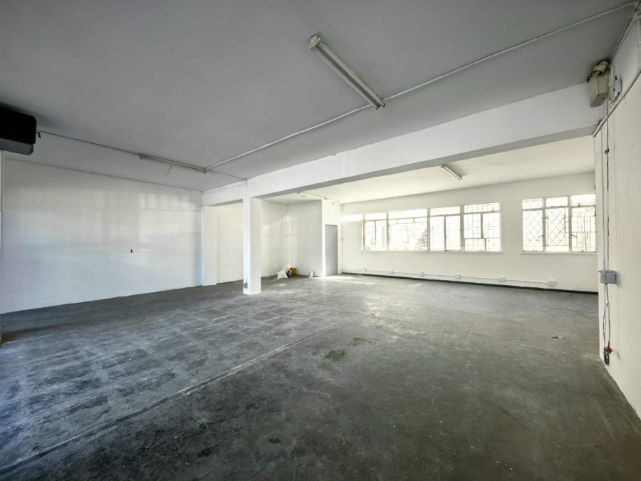 To Let commercial Property for Rent in Maitland Western Cape